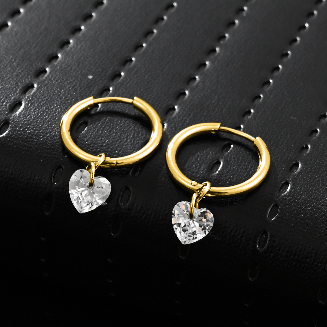 Klem oorbellen- Hart- Goudkleurig- Geen gaatje- Charme Bijoux Klem oorbellen- Hart- Goudkleurig- Geen gaatje- Charme Bijoux